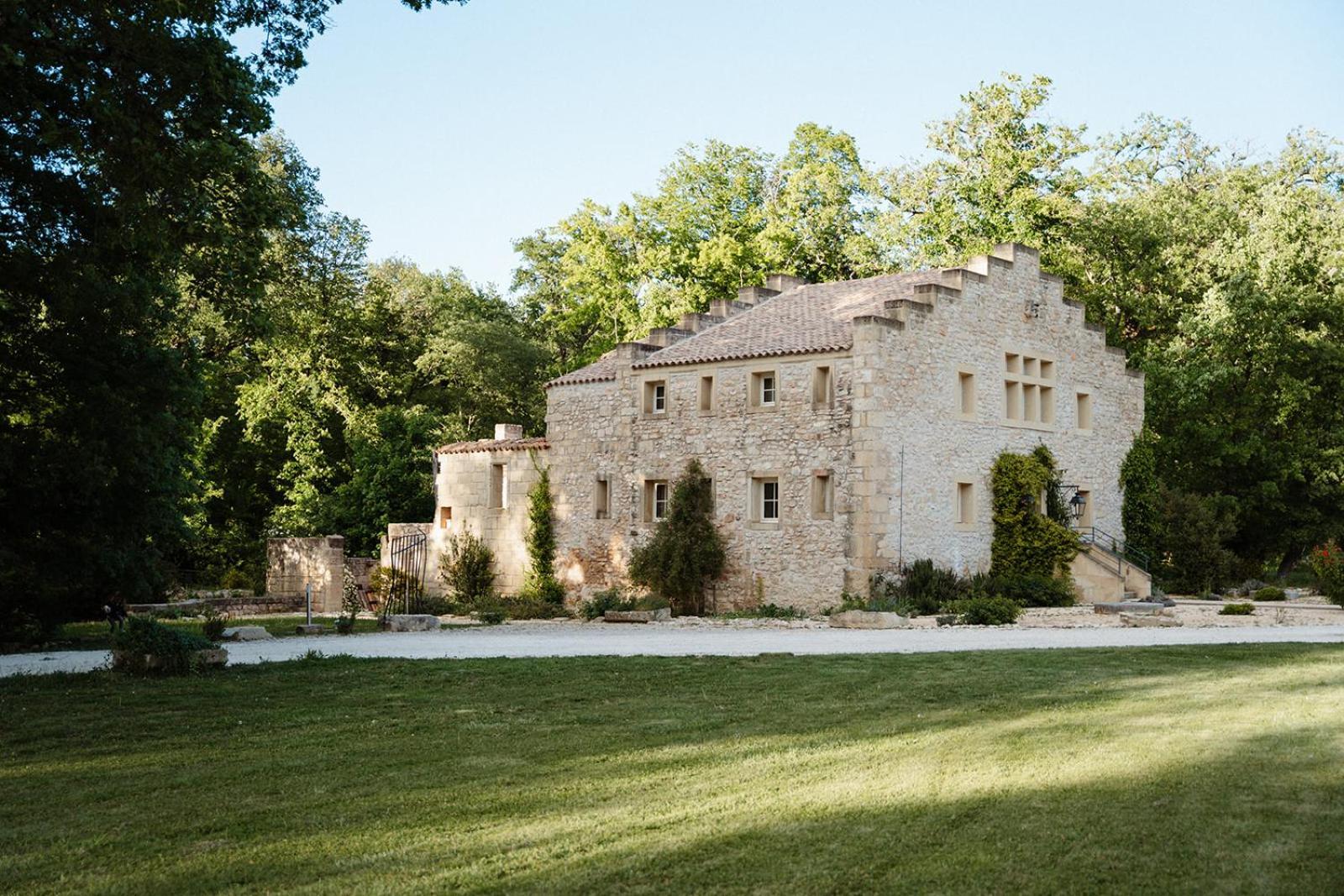Chateau De Pondres Villevieille Buitenkant foto